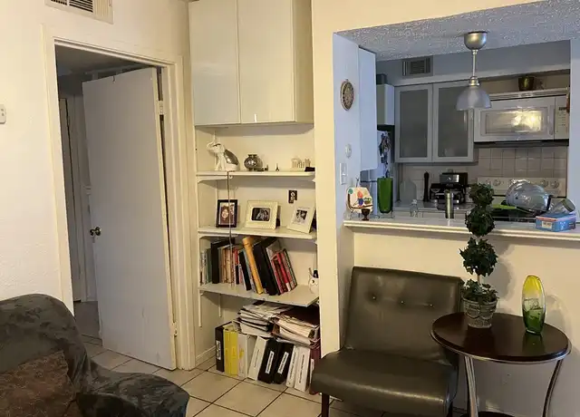 Property at 250 El Dorado Blvd, Webster, TX, 77598, 1 bed, 1 bath, [object Object]