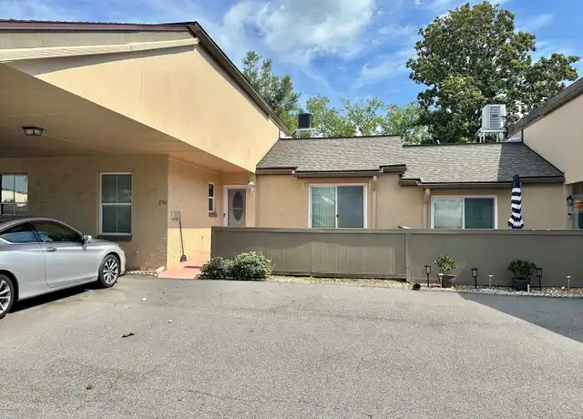 Property at 256 Windmeadows St, Altamonte Springs, FL, 32701, 2 beds, 1 bath, [object Object]