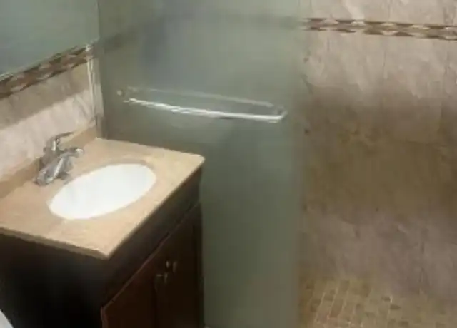 Property at 151 W 44th St, Hialeah, FL, 33012, 3 beds, 1 bath, [object Object]