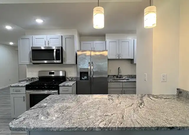 Property at 164 S Harrison St, East Orange, NJ, 07018, 1 bed, 1-1.5 bath, [object Object]