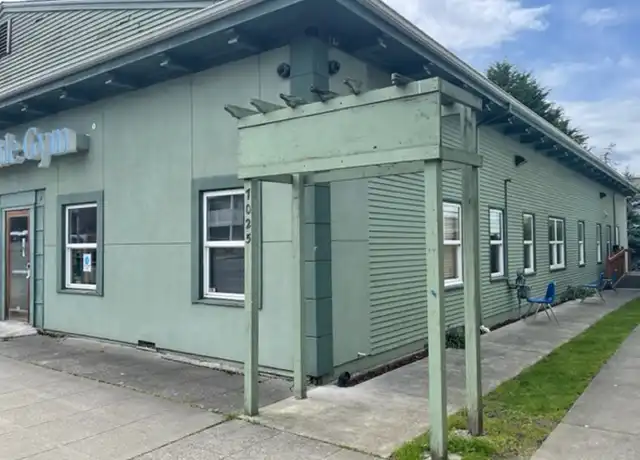 Property at 7025 California Ave SW Unit C, Seattle, WA, 98136, 1 bed, 1 bath, [object Object]