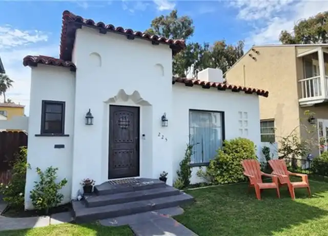 Property at 225 Saint Joseph Ave, Long Beach, CA, 90803, 2 beds, 1 bath, [object Object]