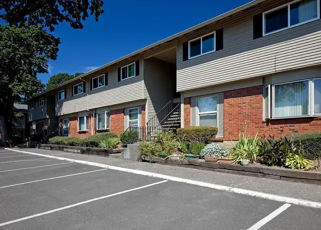 Property at Willamalane Apartments - 4707 SE Boardman Ave, Portland, OR, 97267, 1 bed, 1 bath, [object Object]