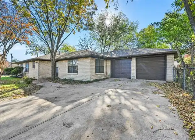 Property at 1807 S Vernon Ave, Dallas, TX, 75224, 3 beds, 2 baths, [object Object]