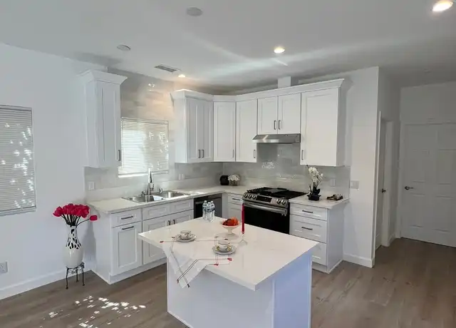 Property at 7333 Lemona Ave, Van Nuys, CA, 91405, 2 beds, 2 baths, [object Object]