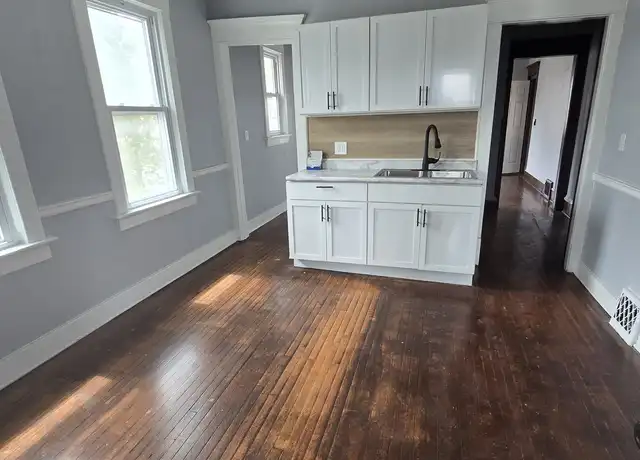 Property at 3014 N 2nd St Unit 2, Milwaukee, WI, 53212, 4 beds, 1 bath, [object Object]