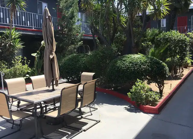 Property at Palmer Apartments - 1011 E Palmer Ave, Glendale, CA, 91205, 2 beds, 1 bath, [object Object]
