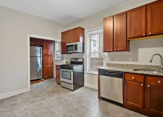 Property at 46 Cameron Ave, Somerville, MA, 02144, 2 beds, 1 bath, [object Object]