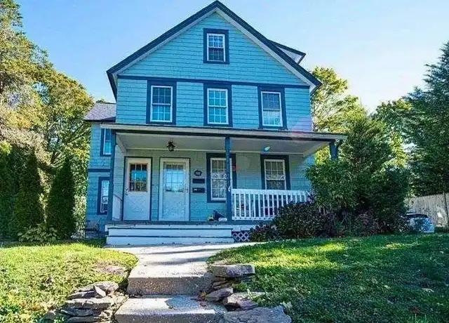 Property at 108 Jackson Ave, Huntington, NY, 11743, 2 beds, 1 bath, [object Object]