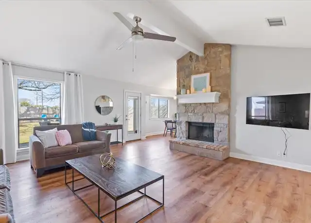 Property at 606 Quail Run Rd, Pflugerville, TX, 78660, 3 beds, 2 baths, [object Object]