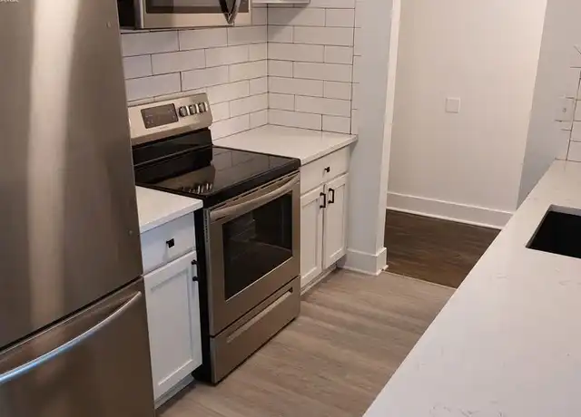 Property at 314 Oakland Ave, Royal Oak, MI, 48067, 2 beds, 1 bath, [object Object]