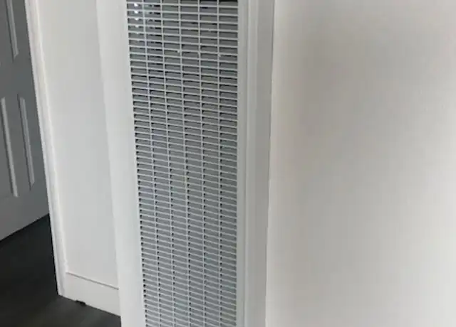 Property at 692 34th St Unit 04, Oakland, CA, 94609, 2 beds, 1 bath, [object Object]