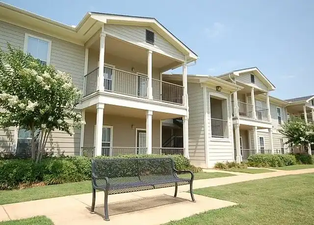 Property at Village at Westlake - 5610 Buncombe Rd, Shreveport, LA, 71129, 2 beds, 2 baths, [object Object]