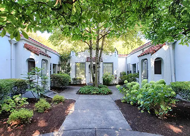 Property at 2510 NE 11th Ave, Portland, OR, 97212, 2 beds, 1 bath, [object Object]