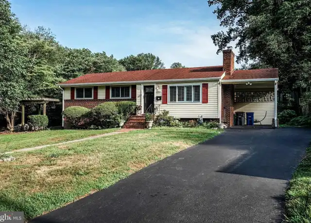Property at 6903 Fern Ln, Annandale, VA, 22003, 3 beds, 2 baths, [object Object]