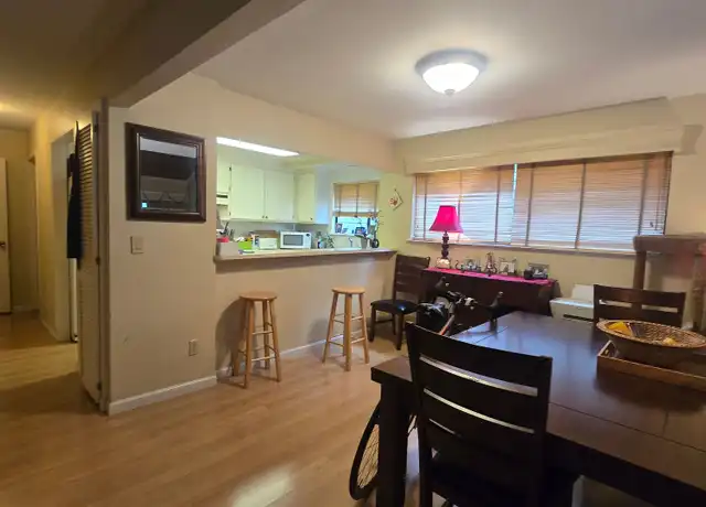 Property at 8341 Valley View Ct, Sebastopol, CA, 95472, 3 beds, 2 baths, [object Object]