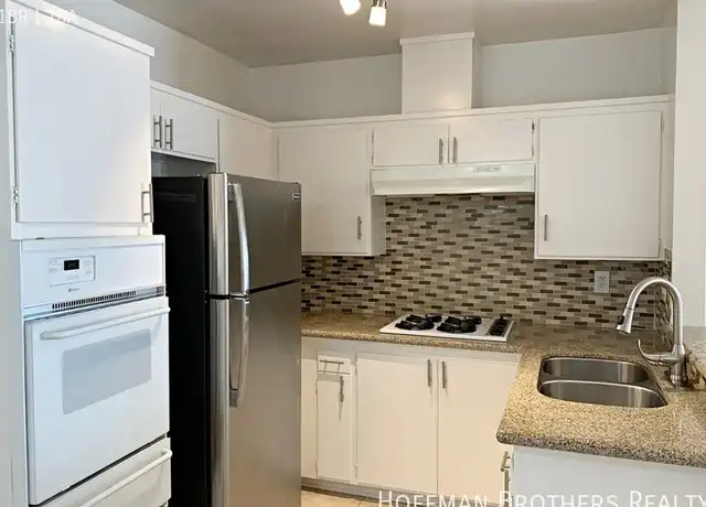 Property at 1523 E Windsor Rd Unit 21, Glendale, CA, 91205, 1 bed, 1 bath, [object Object]