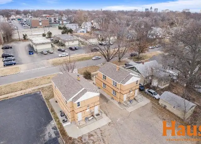 Property at 1423 SW Byron St, Topeka, KS, 66604, 1 bed, 1 bath, [object Object]