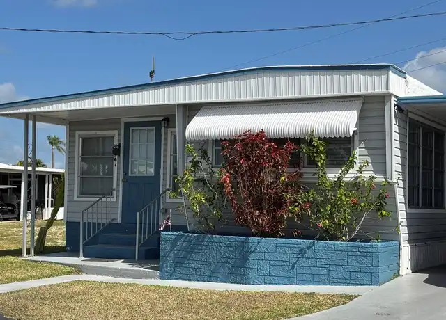 Property at 55 Channel Ln, Fort Myers, FL, 33905, 2 beds, 2 baths, [object Object]