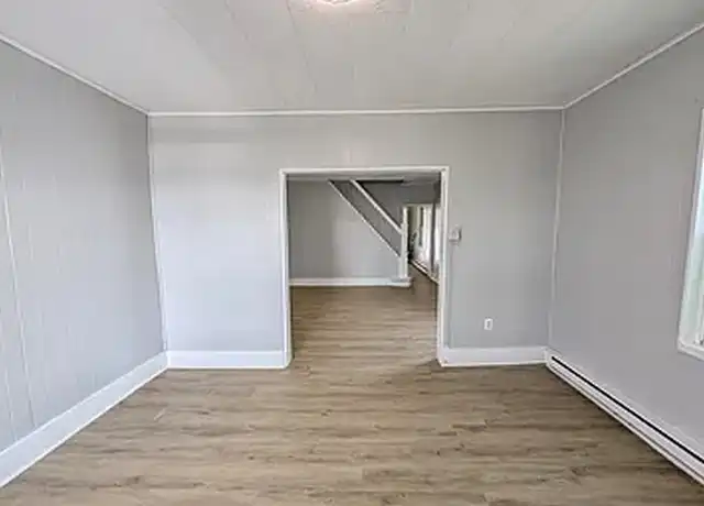Property at 231 Zerby Ave Unit 231, Kingston, PA, 18704, 3 beds, 1 bath, [object Object]