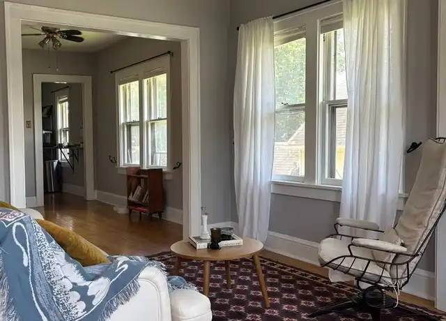 Property at 647 Monroe St NE Unit 2, Minneapolis, MN, 55413, 1 bed, 1 bath, [object Object]