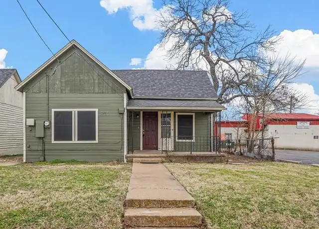 Property at 906 W Houston St, Sherman, TX, 75092, 2 beds, 1 bath, [object Object]