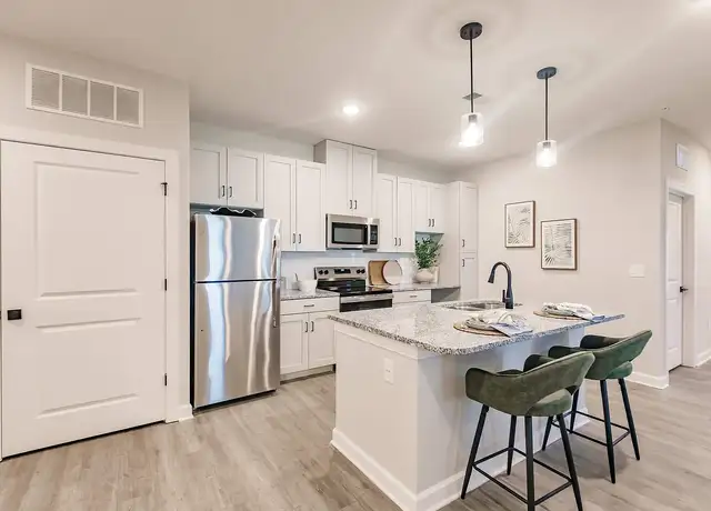 Photo of 16325 Franklin Ave, Port Charlotte, FL 33953