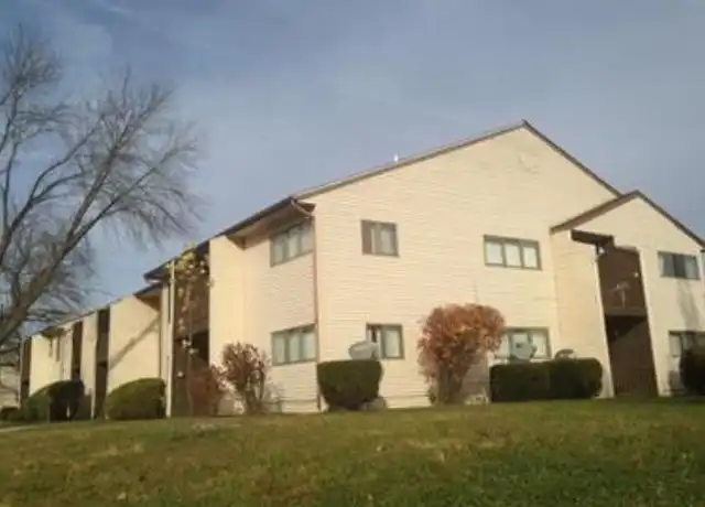 Property at 213 Keystone Dr, Rantoul, IL, 61866, 2 beds, 1 bath, [object Object]