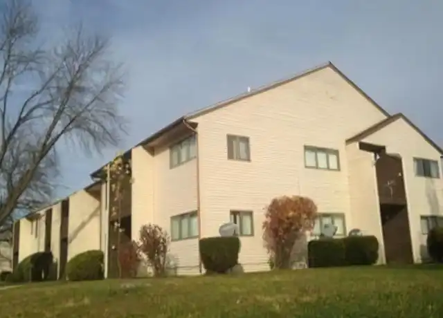 Property at 213 Keystone Dr, Rantoul, IL, 61866, 2 beds, 1 bath, [object Object]