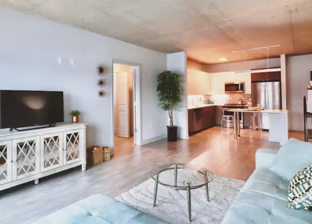 Property at 1035 W Addison St, Chicago, IL, 60613, 2 beds, 2 baths, [object Object]