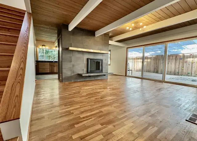 Property at 2821 NE 107th St, Seattle, WA, 98125, 4 beds, 2 baths, [object Object]