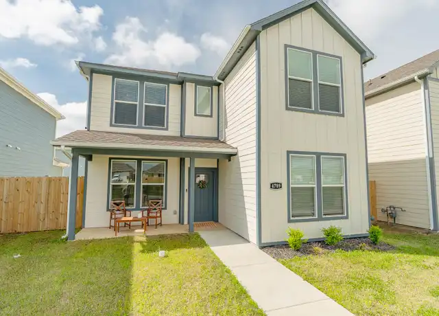 Property at 4789 W Triangle St, Fayetteville, AR, 72704, 4 beds, 3.5 baths, [object Object]