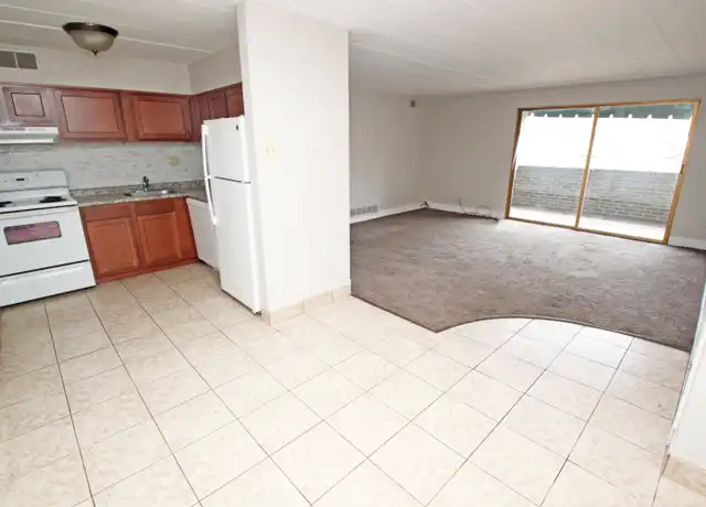 Property at 270 W Steuben St Unit 309, Pittsburgh, PA, 15205, 2 beds, 1 bath, [object Object]