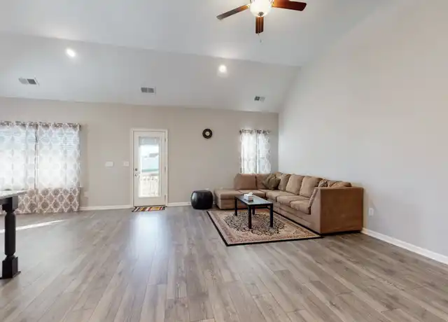 Property at 317 Edgefield Ct, Pleasant View, TN, 37146, 4 beds, 3 baths, [object Object]