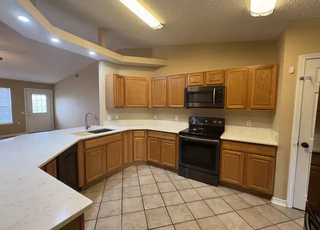 Property at 6453 Sandkey Cv, Gulf Breeze, FL, 32563, 3 beds, 2 baths, [object Object]
