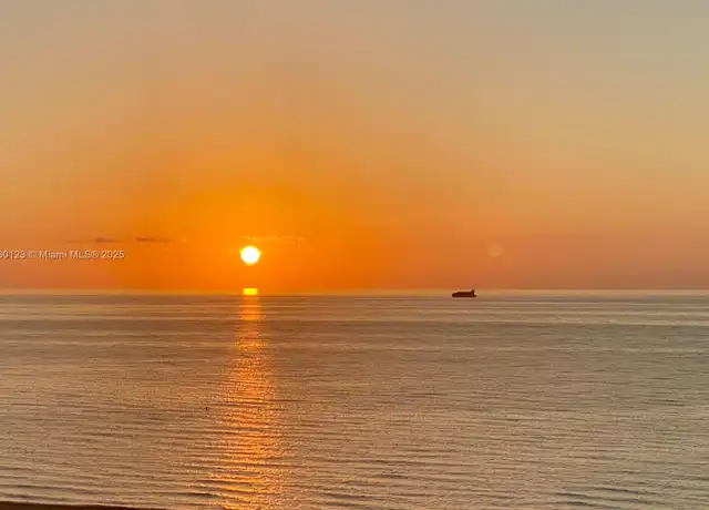 Property at 345 Ocean Dr #1122, Miami Beach, FL, 33139, 1 bed, 1 bath, [object Object]