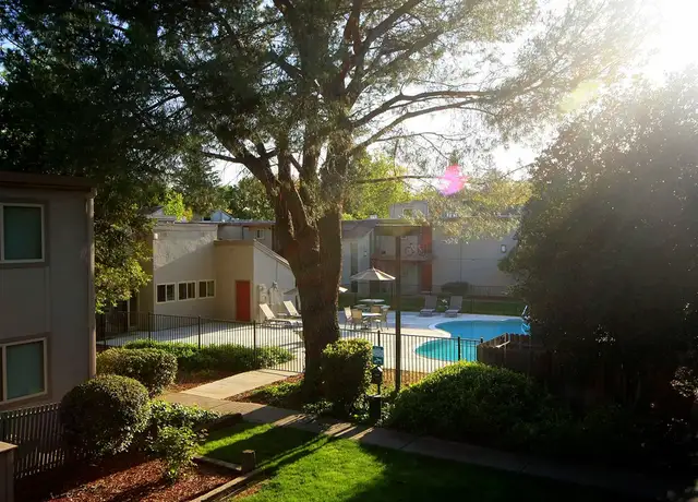 Photo of 2950 Portage Bay W, Davis, CA 95616