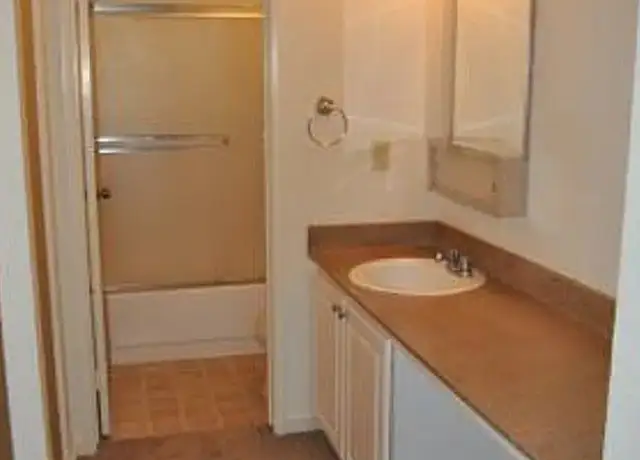 Photo of 2950 Portage Bay W, Davis, CA 95616
