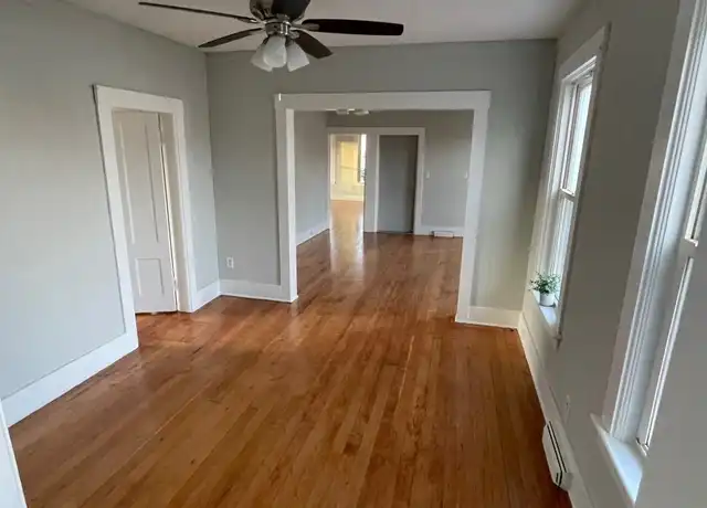 Property at 6 Ellis St Unit 1, Westfield, MA, 01085, 3 beds, 1 bath, [object Object]