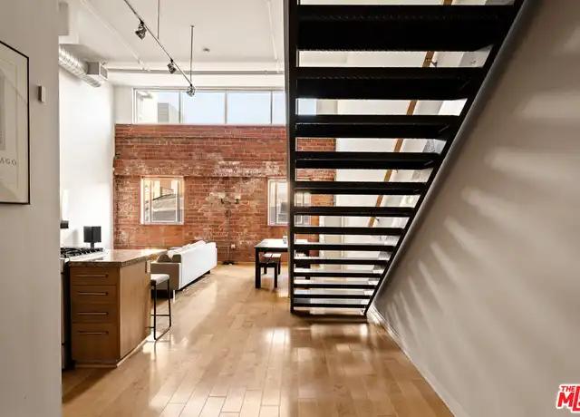Property at 120 S Hewitt St #16, Los Angeles, CA, 90012, 1 bed, 1 bath, [object Object]