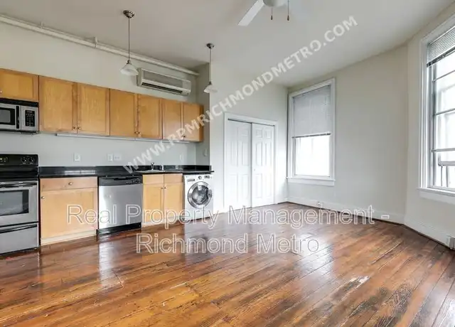 Property at 1321 1/2 E Main St Unit 213, Richmond, VA, 23219, 1 bed, 1 bath, [object Object]