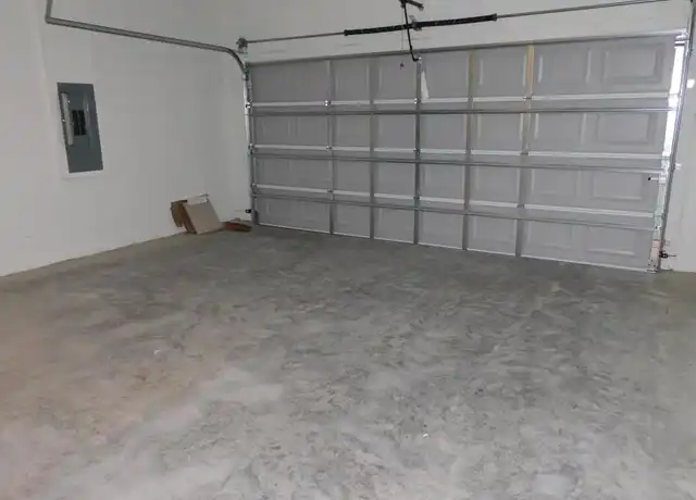 Property at 2808 SW 161st Loop, Ocala, FL, 34473, 3 beds, 2 baths, [object Object]