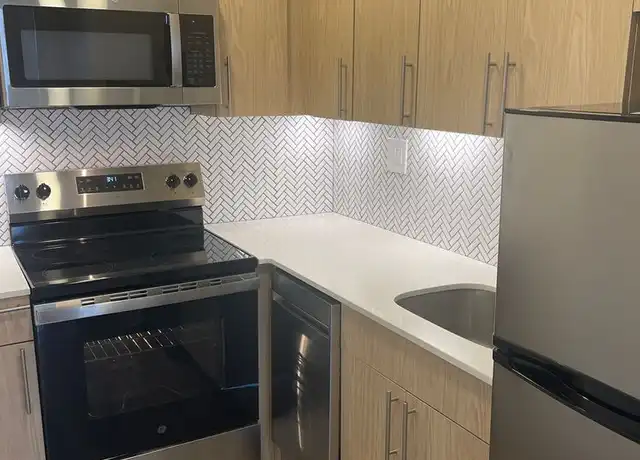 Property at 457 Centre St, Newton, MA, 02458, 1 bed, 1 bath, [object Object]