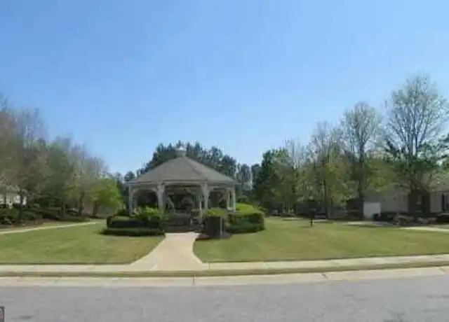 Property at 972 Windcroft Cir NW, Acworth, GA, 30101, 2 beds, 2 baths, [object Object]