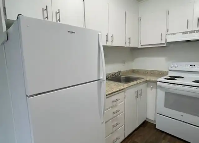 Property at 1219 SW 126th St Unit 3, Burien, WA, 98146, 1 bed, 1 bath, [object Object]