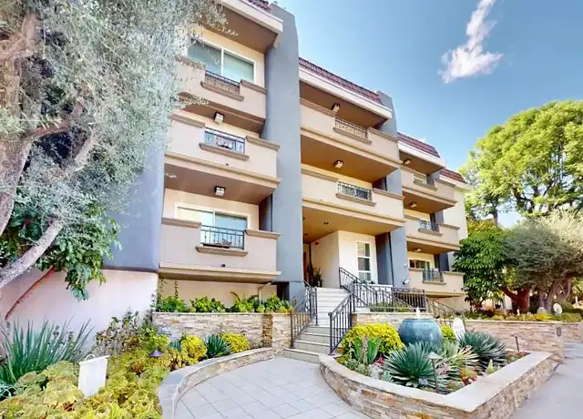 Property at Villa Bonita Apartments - 4727 Willis Ave, Sherman Oaks, CA, 91403, 1 bed, 1 bath, [object Object]