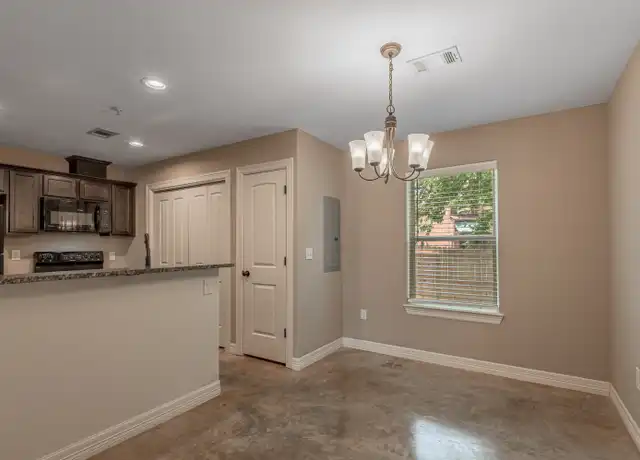 Property at 2002 20th St Unit STREET101, Huntsville, TX, 77340, 2 beds, 2.5 baths, [object Object]