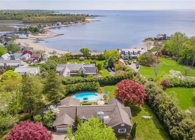 Property at 19 Bluewater Hl, Westport, CT, 06880, 3 beds, 3 baths, [object Object]