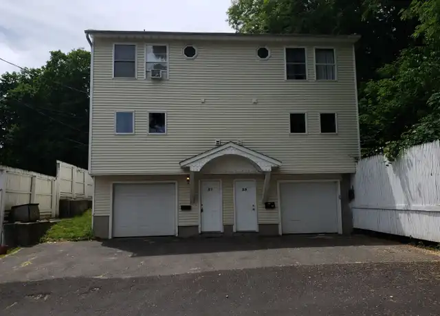 Property at 37 Munchausen Ave Unit 39, Bristol, CT, 06010, 3 beds, 1.5 baths, [object Object]