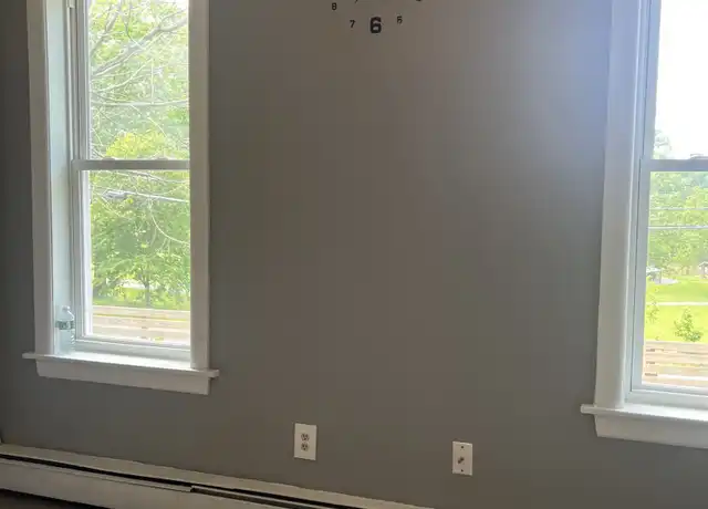 Property at 50 York St Unit 1W, Hartford, CT, 06106, 3 beds, 1 bath, [object Object]
